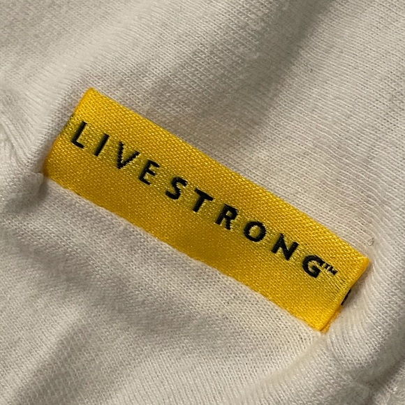 NIKE - “Livestrong” T-shirt - Picture 4 of 5